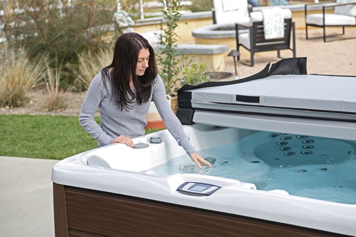 high quality Sundance hot tubs