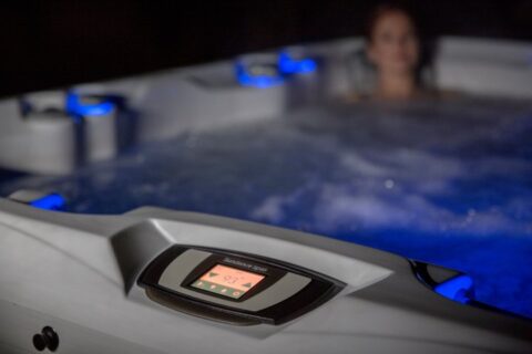 electronic bath tub